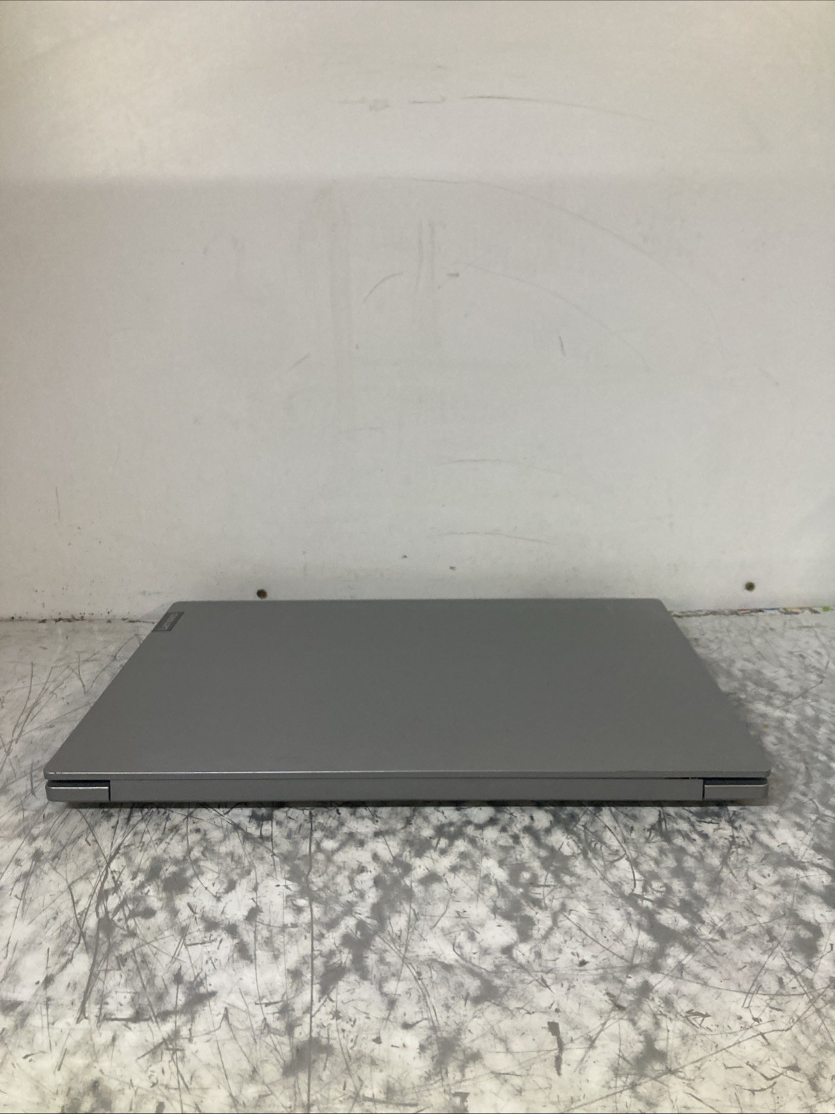 Lenovo Ideapad L340-17API AMD Ryzen 5 3500U 2.1 GHz 8 GB No HDD Boot to BIOS
