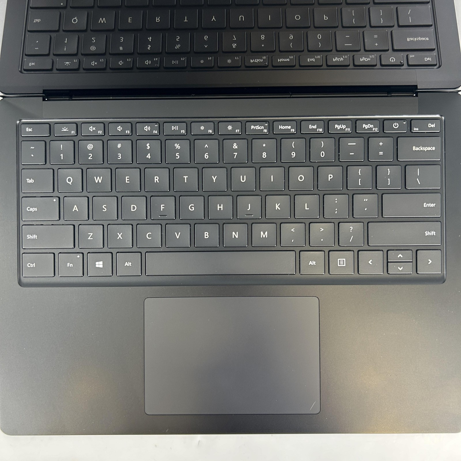 Microsoft Surface Laptop 4 13.5 2K TOUCH i7-1185G7 3.00GHz 16GB 256GB Very Good