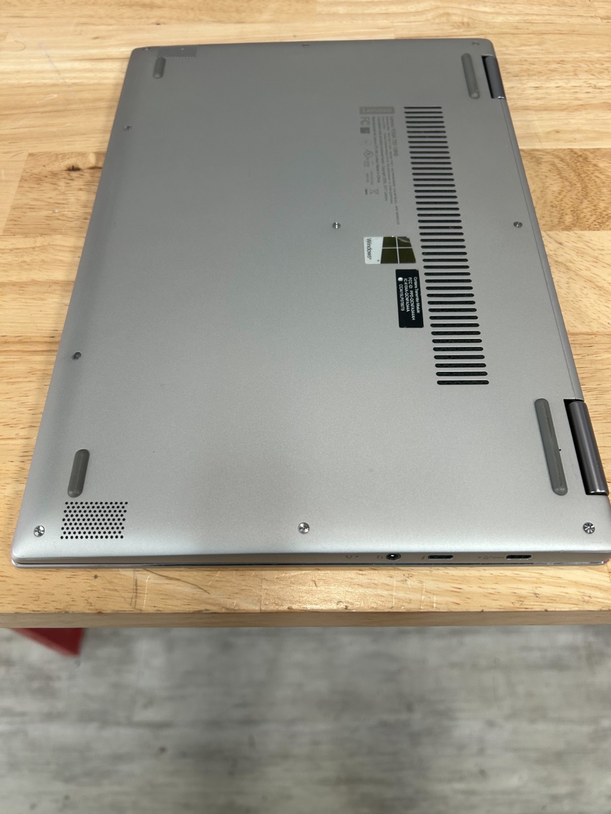 LENOVO YOGA 720-13IKB | I5-7200U 2.50GHZ | 512GB | 8GB | WIPED| NO CHARGER
