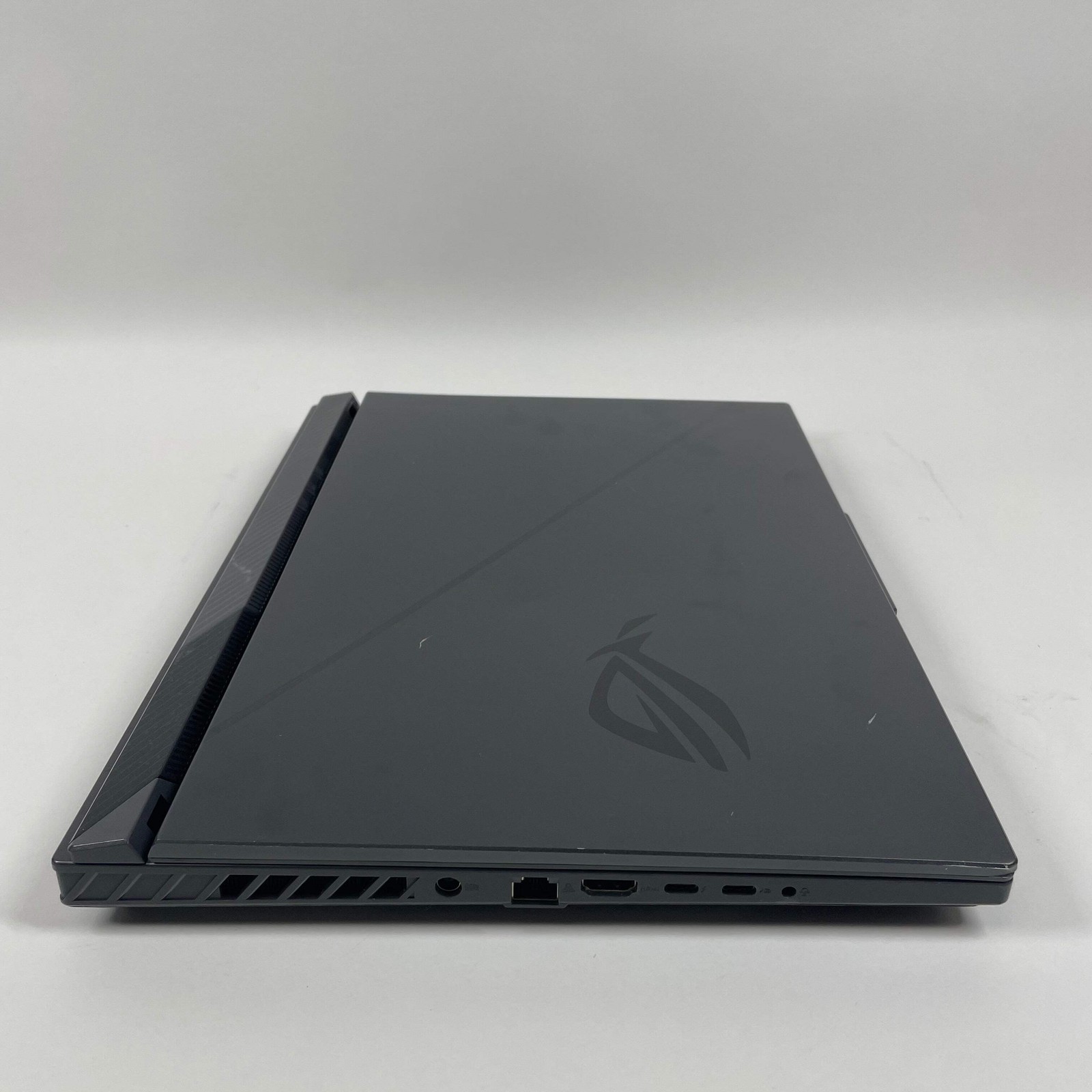 Asus ROG Strix G16 G614 16″ i9-14900HX 2.2GHz 16GB RAM 1TB SSD GeForce RTX 4060
