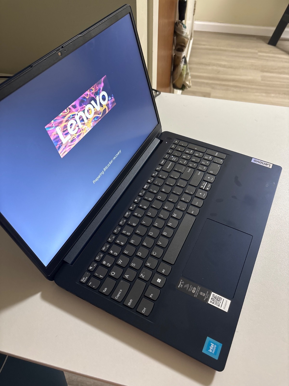 Lenovo IdeaPad 1 15IAU7 15.6″ (256GB SSD, Intel Core i5-1235U, 1.30GHz, 8GB RAM)