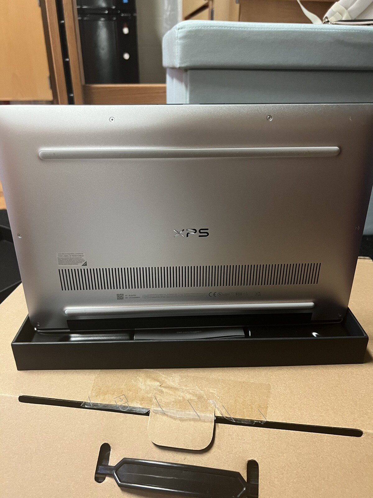 Dell XPS 13 9305 13.3” (256GB SSD, Intel Core i5-1135G7, 2.4GHz, 8GB RAM…)