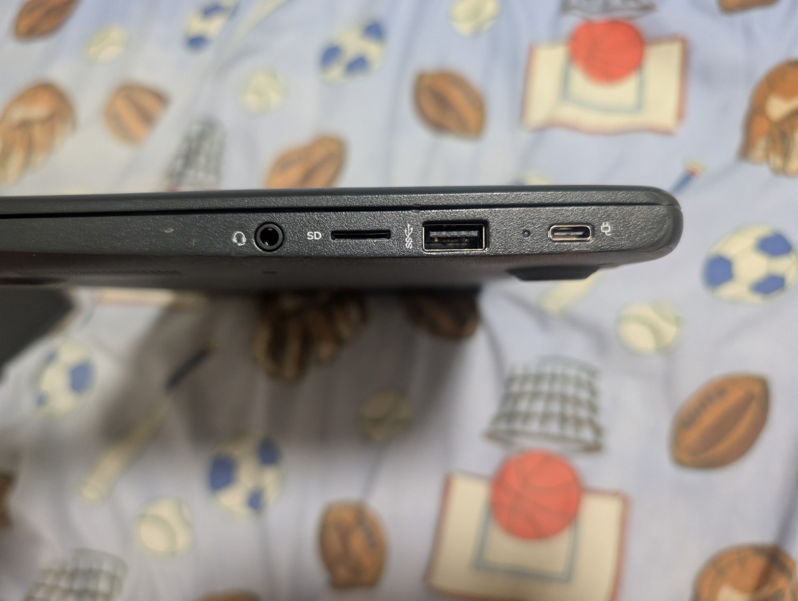 READ DESC! HP Chromebook 11 G6 EE / Moddable Slim 11.6 Laptop / Celeron 4GB 32GB