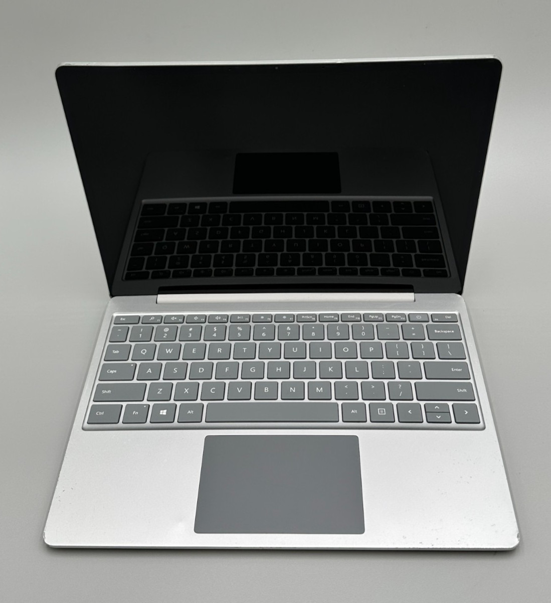 Surface Laptop Go 1943 12.4″ i5-1035G1 1GHz 128GB SSD 8GB DDR4 Silver Fair/READ