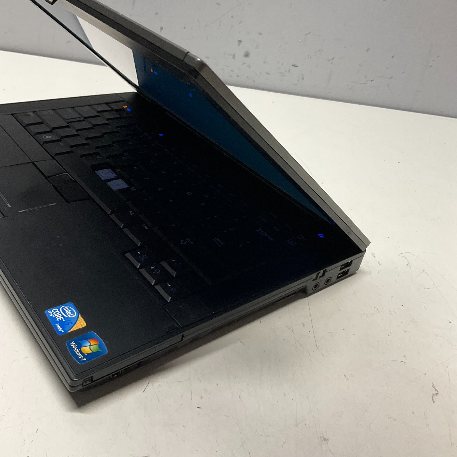Dell Latitude E6410 Laptop Intel Core i5 M 560 2.67GHz 8GB RAM 120GB SSD READ