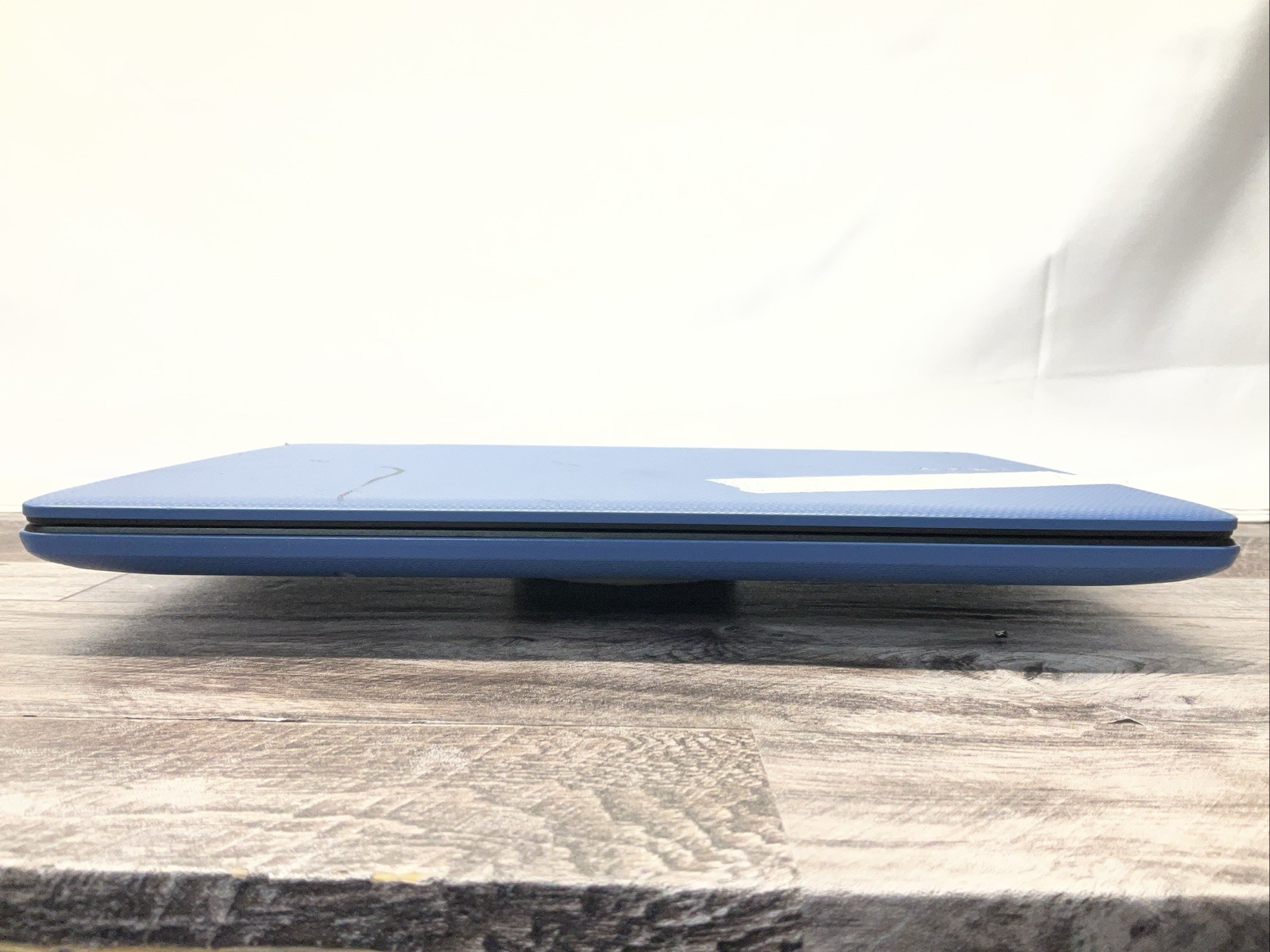 Acer Aspire R3 / Celeron / No RAM / Laptop Notebook PC / P15