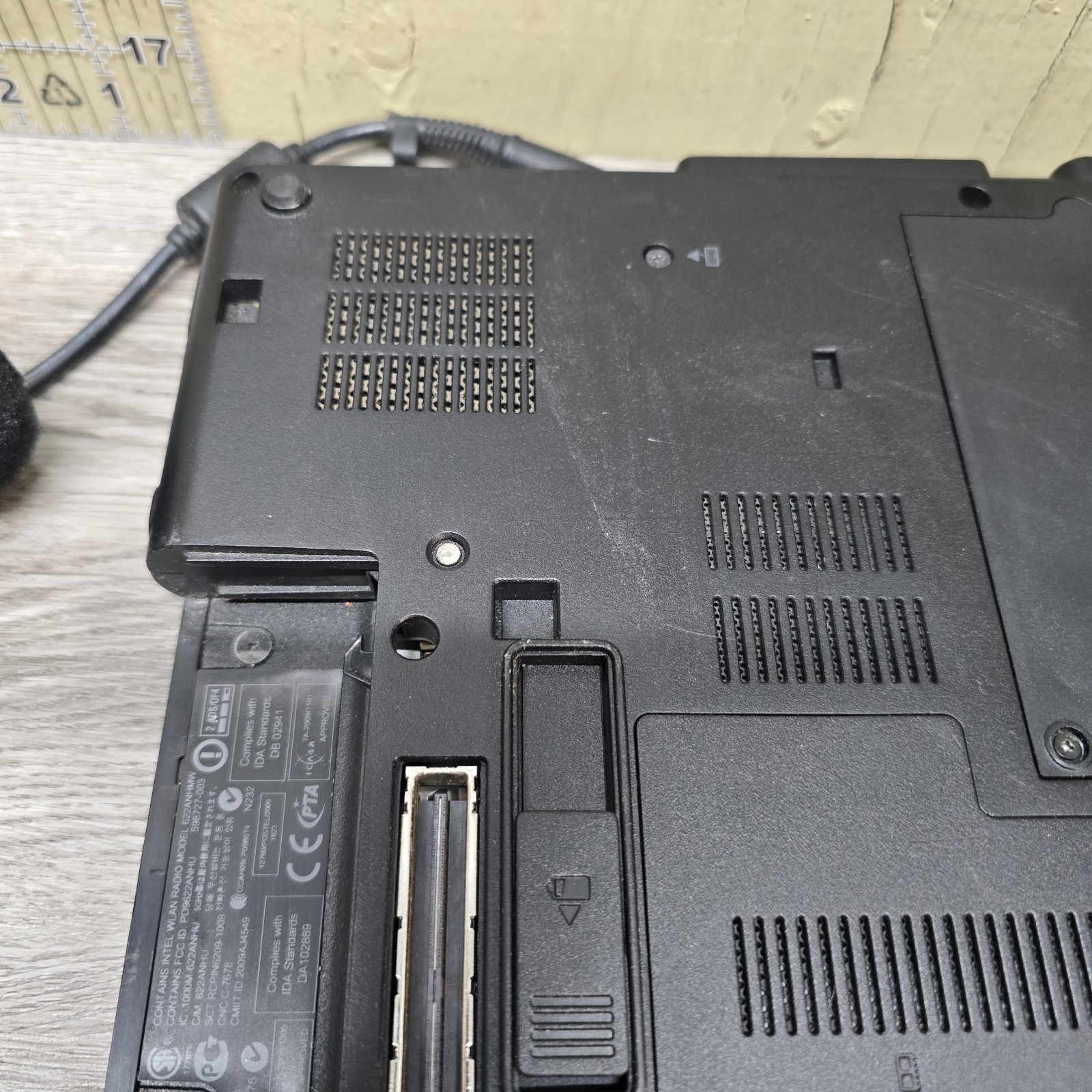 HP EliteBook 8440p i5-M520 2.40GHz 1600×900 3GB RAM FOR PARTS No Charger