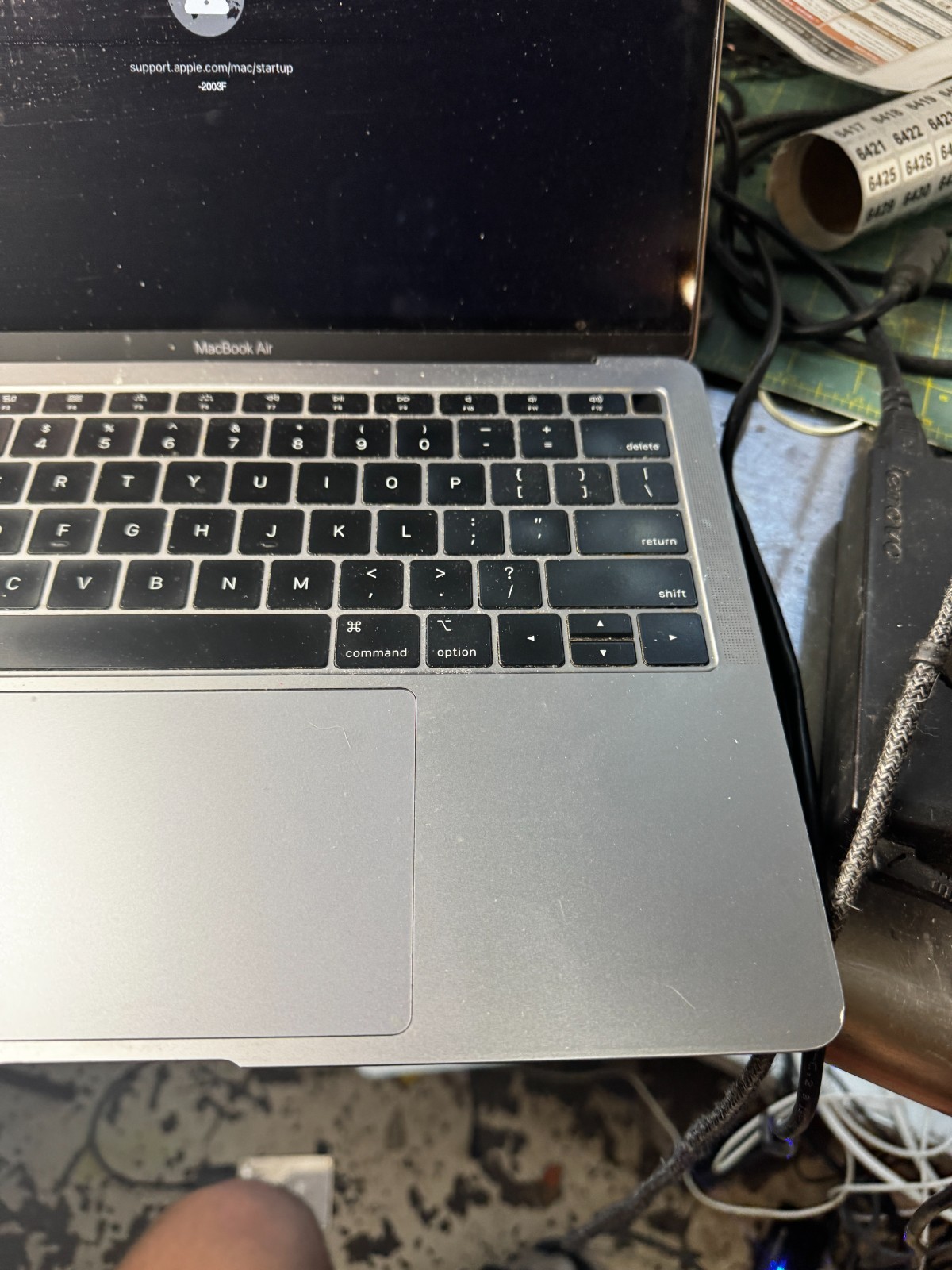 Apple A1932 MacBook Air 13.3″ Laptop for Parts/Repair #6344