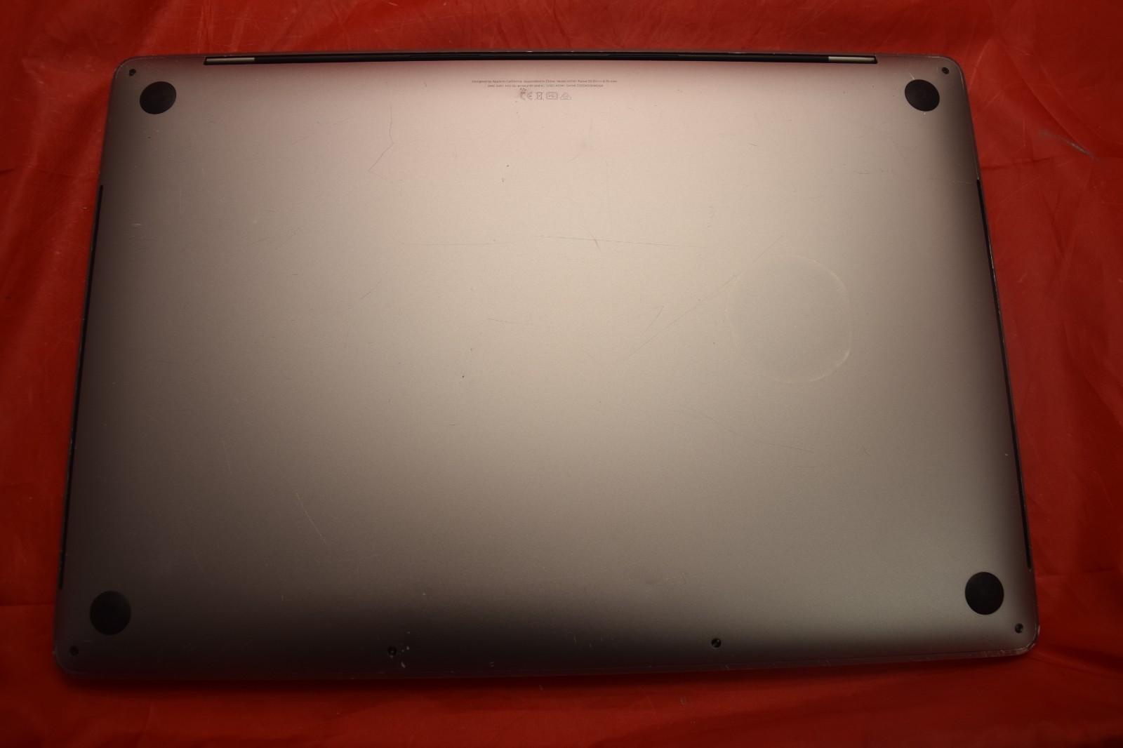 2019 Apple MacBook Pro A2141 16″ Core i7 2.60GHz 32GB DDR4 1TB SSD macOS Tahoe