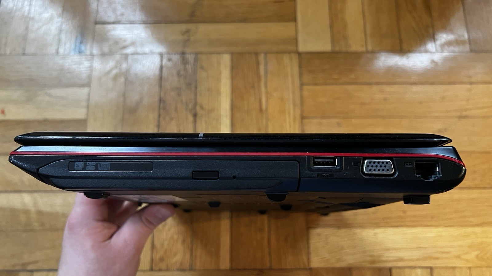 2013 CyberPowerPC Fangbook Evo HX6- Intel Core i7-4700MQ NVIDIA GeForce GTX 765M