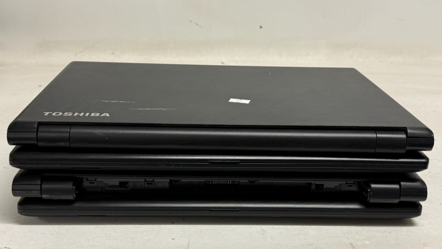 Toshiba Tecra C50-B 15.6″ (i5-5200u – 4GB RAM – NO OS/HDD) – Lot of 4