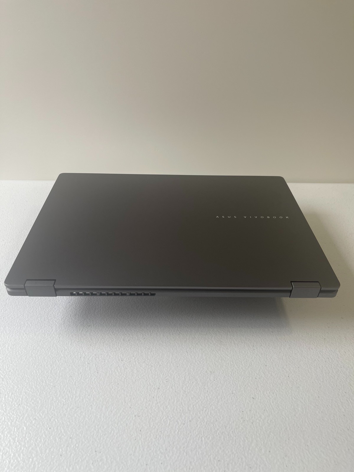 ASUS Vivobook Flip 14 2-in-1 OLED Touch Intel Ultra 7 256V 16GB RAM 1TB SSD