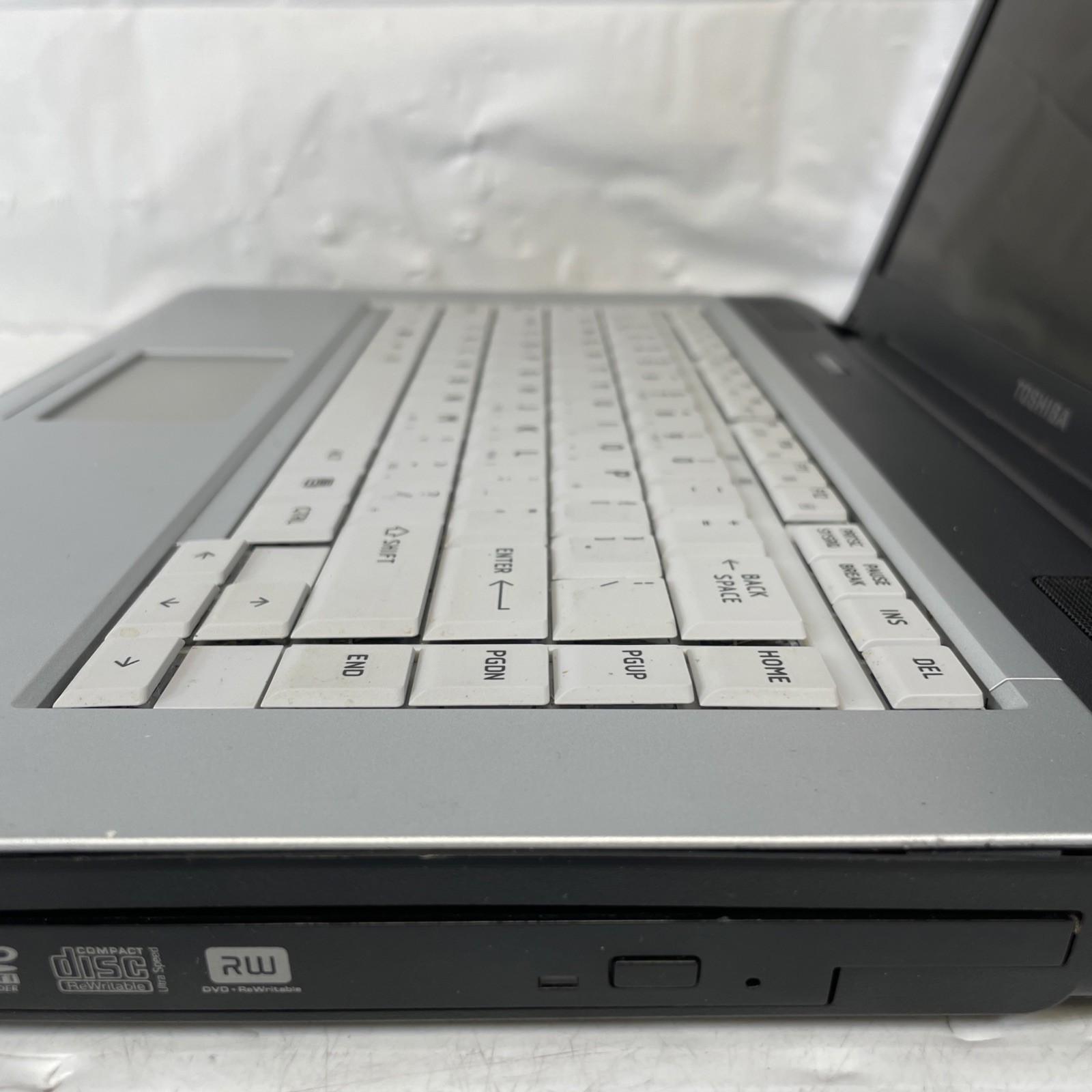 Toshiba Satellite A205-S5800 Intel Celeron 540 1.86GHz 1GB RAM 120GB HDD WinXP