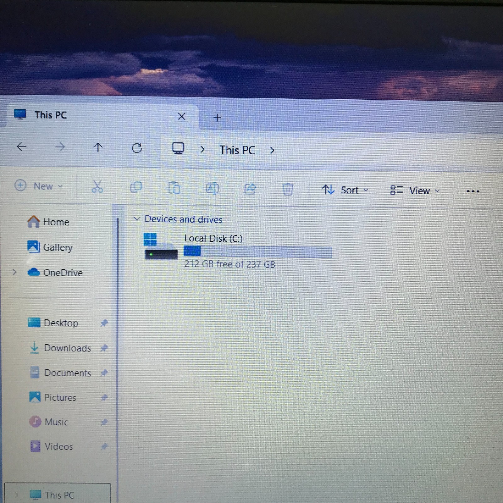 Dell Latitude 3500 15.6″ i5-8265u 1.6GHz 8GB RAM 256GB M.2 SSD (Windows 11 Pro)