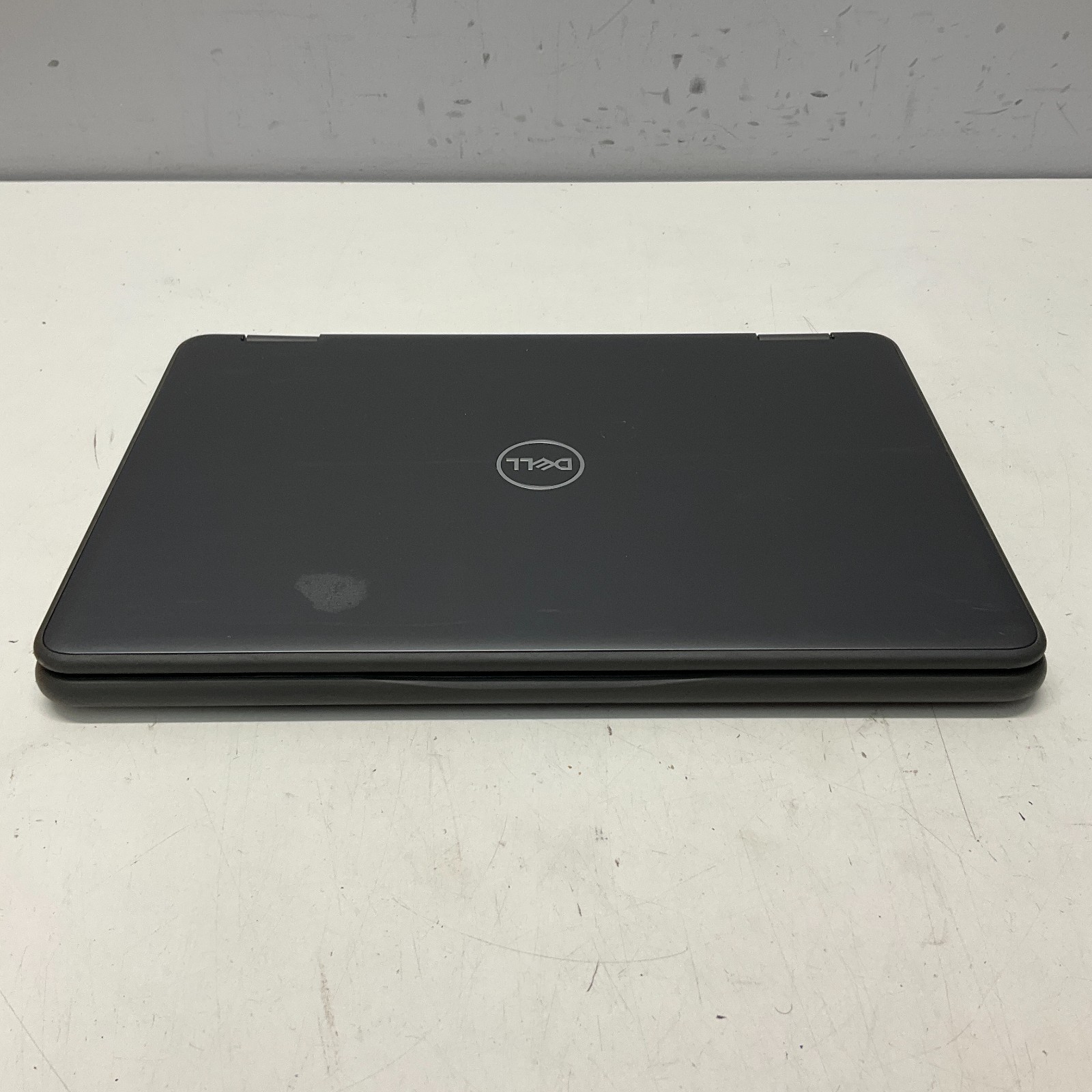 Dell Latitude 3190 2-in-1 Laptop 11.6″ Pentium Silver N5030 4GB RAM 128GB SSD