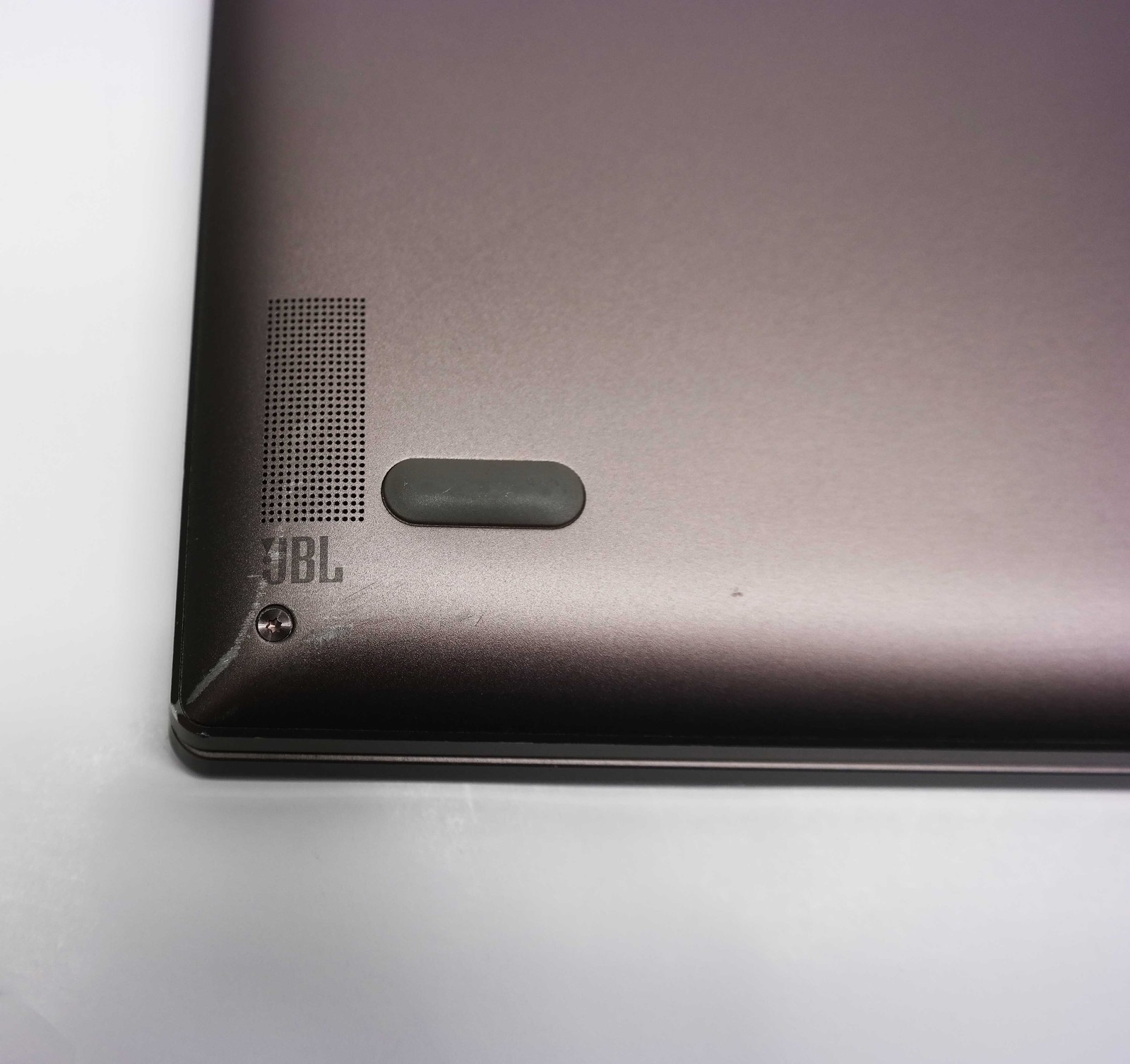 Lenovo Yoga 920 13.9″ Core i7-8550U 8GB 256GB SSD Bronze