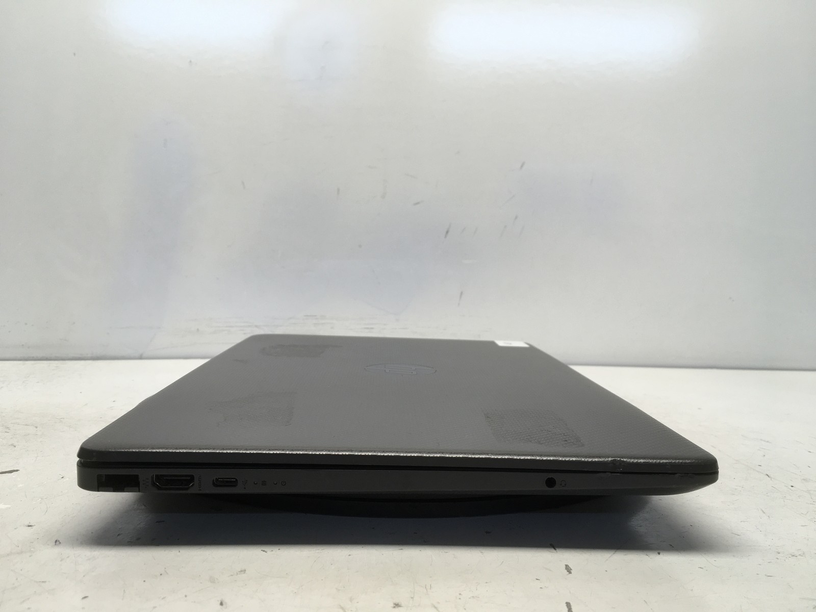 HP 250 G8 Intel i5 11th gen No RAM NO HDD No Batt