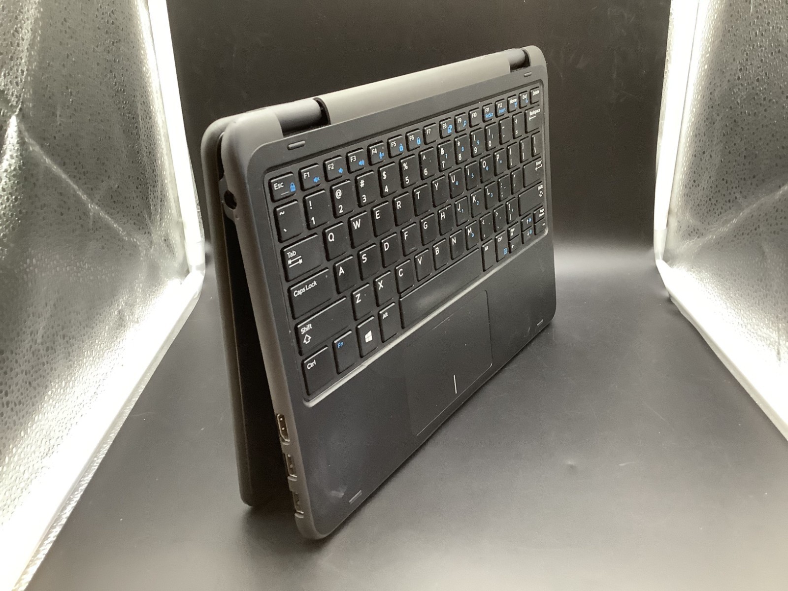 Dell Latitude 3190 2-in-1 Pentium Silver N5030 1.10GHz 4GB RAM 128GB SSD Read 4