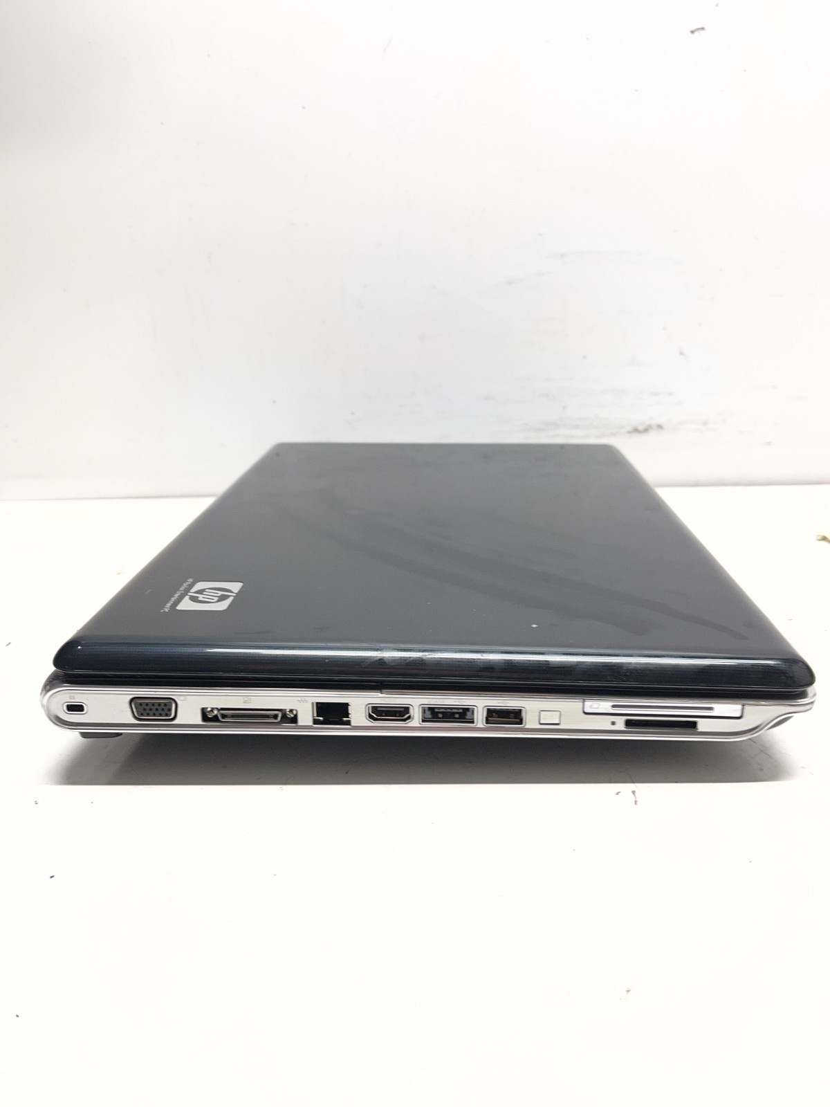 HP Pavilion dv7-1130US AMD Turion X2 Dual-Core 4GB NO HDD