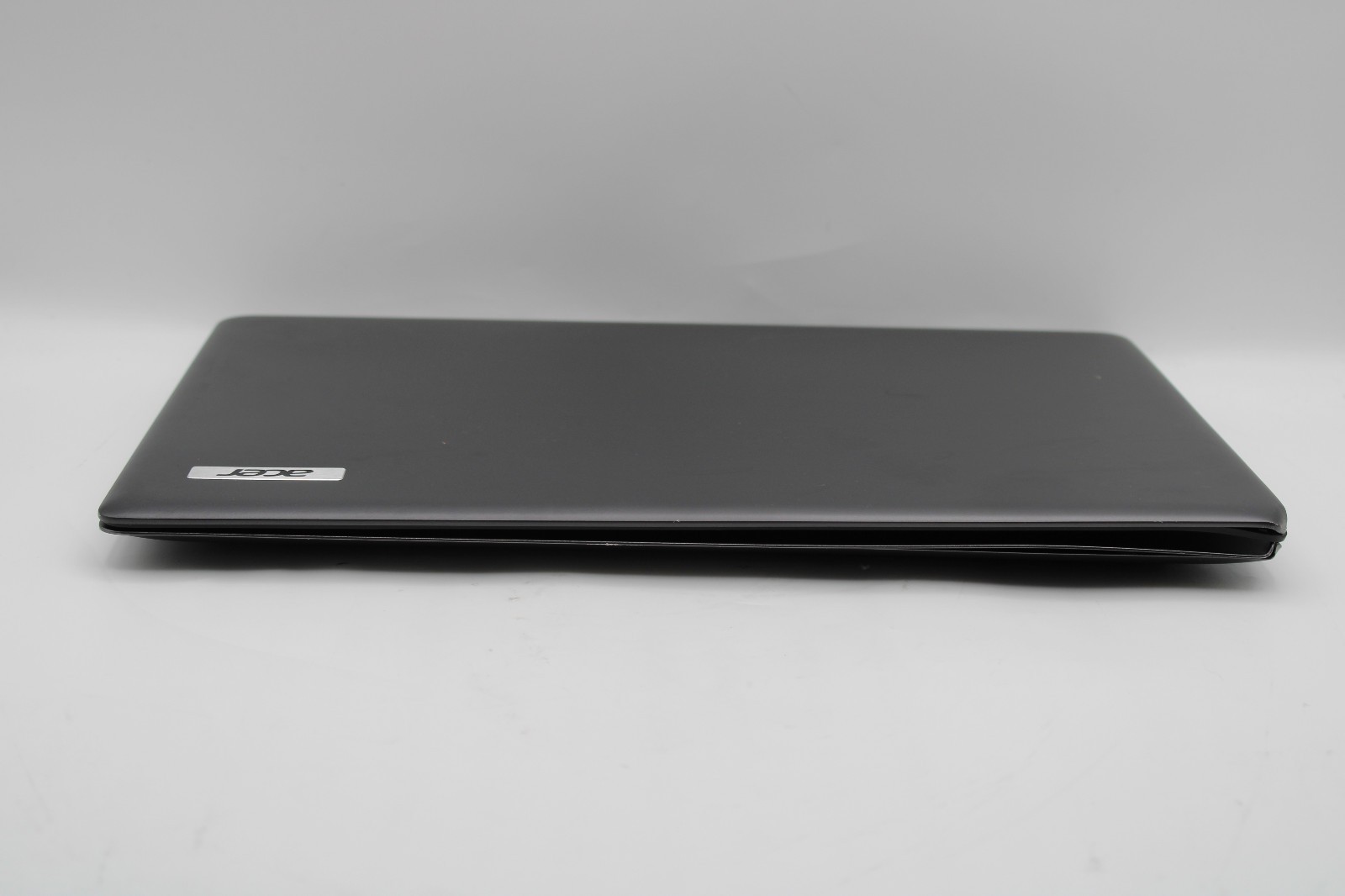 Acer TravelMate TMX349 i5 7200U @ 2.5 GHz 8GB RAM 256GB SSD No OS