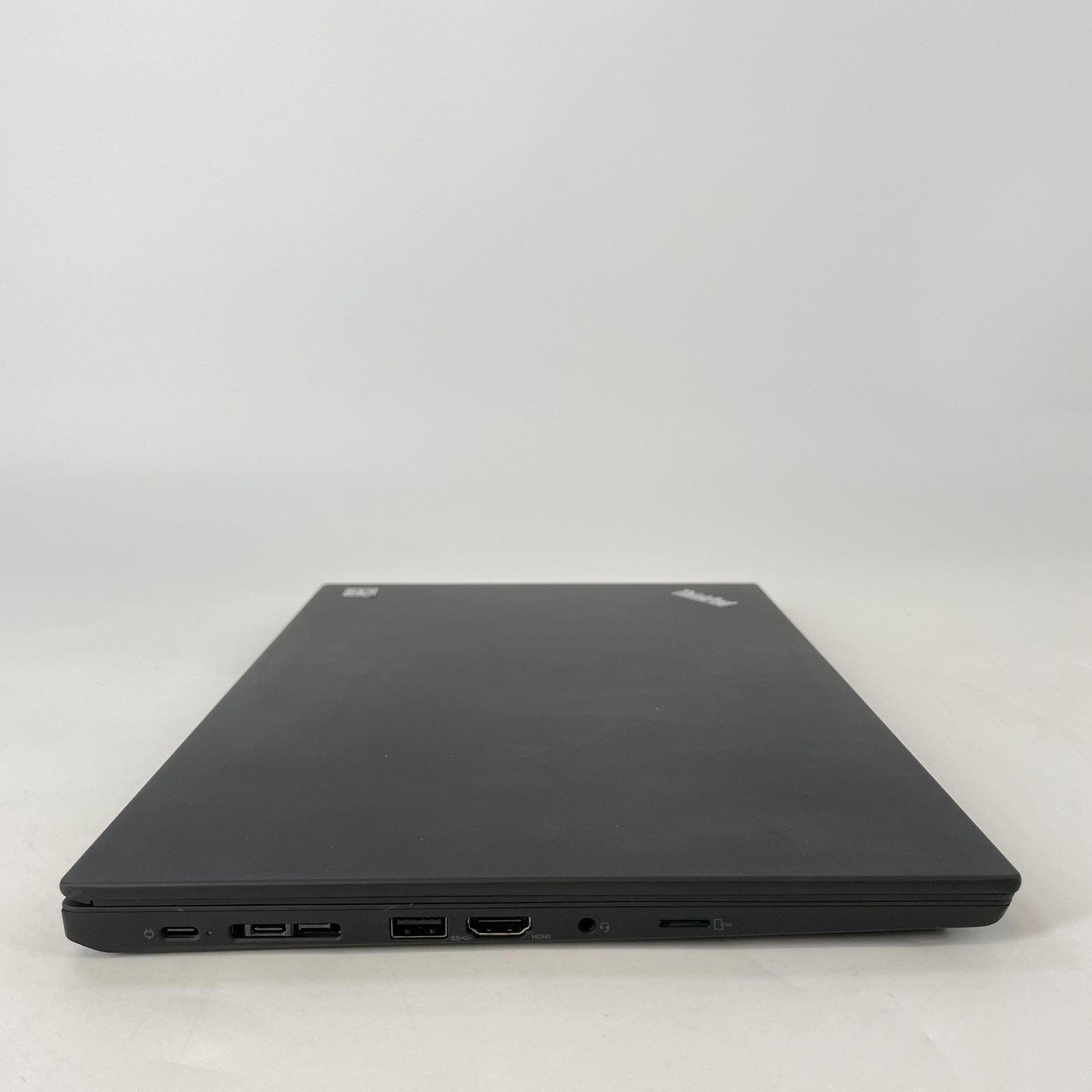 Lenovo ThinkPad T14 Gen 2 FHD 2.3 GHz Ryzen 5 PRO 5650U 16GB 256GB SSD Excellent