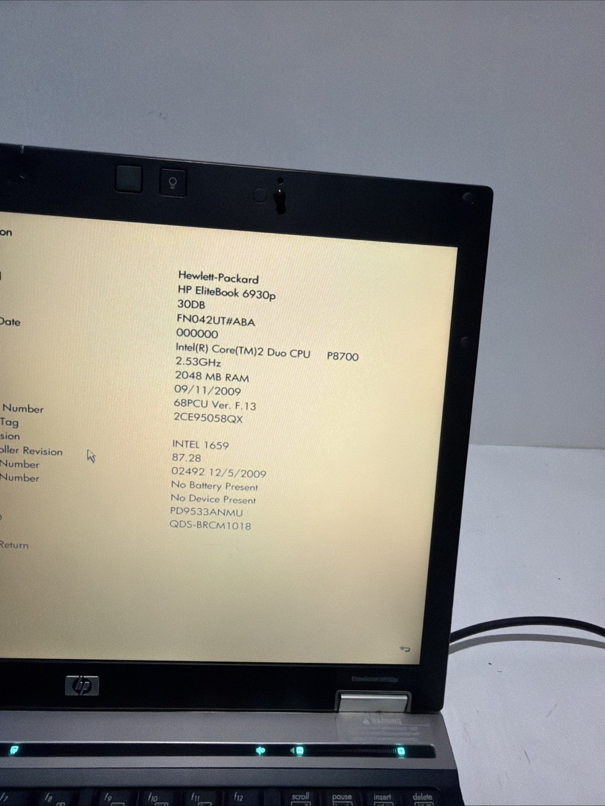 Hp Elitebook 6930p 14″ Laptop Core 2 Duo P8700 2gb Ram No Drives Boots Bios