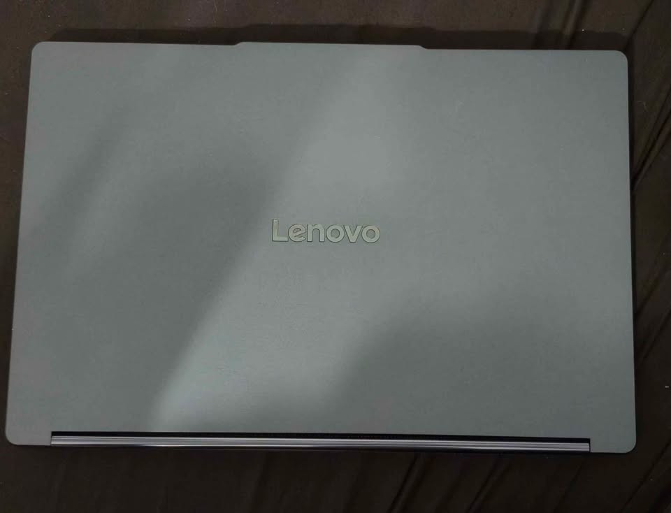 Lenovo Yoga Book 9i 14” 2.8K Dual Screen OLED Laptop Ultra 7 255H 16GB 1TB Teal