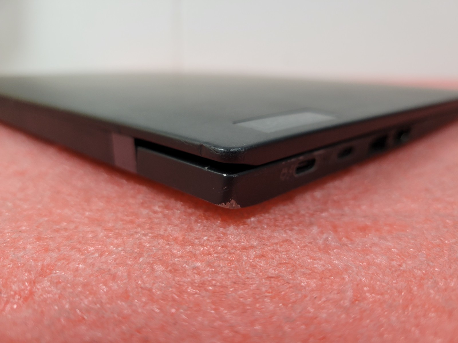 Lenovo ThinkPad X1 Gen 10 14″ i7-1270P@2.2Ghz 16GB RAM 256GB SSD W11 Pro | C1060