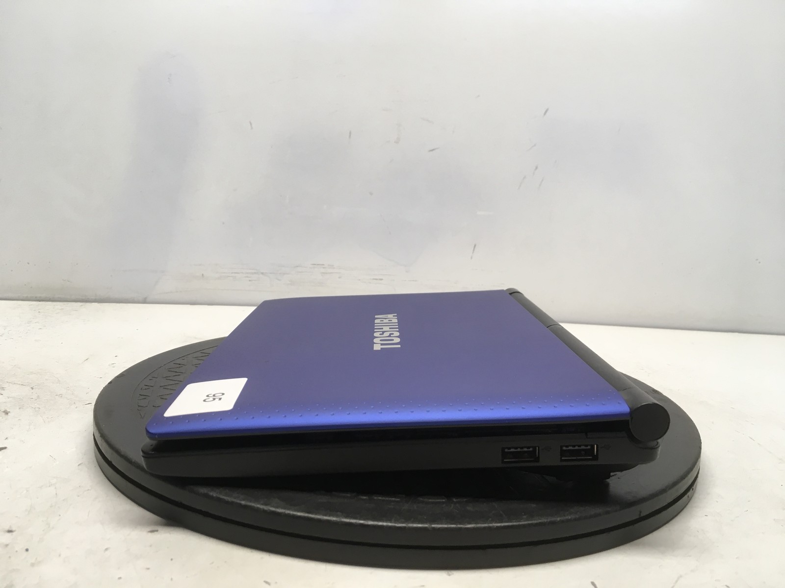 Toshiba NB505-N500BL Intel Atom N455 1.66GHz 1 GB NO HDD No Batt