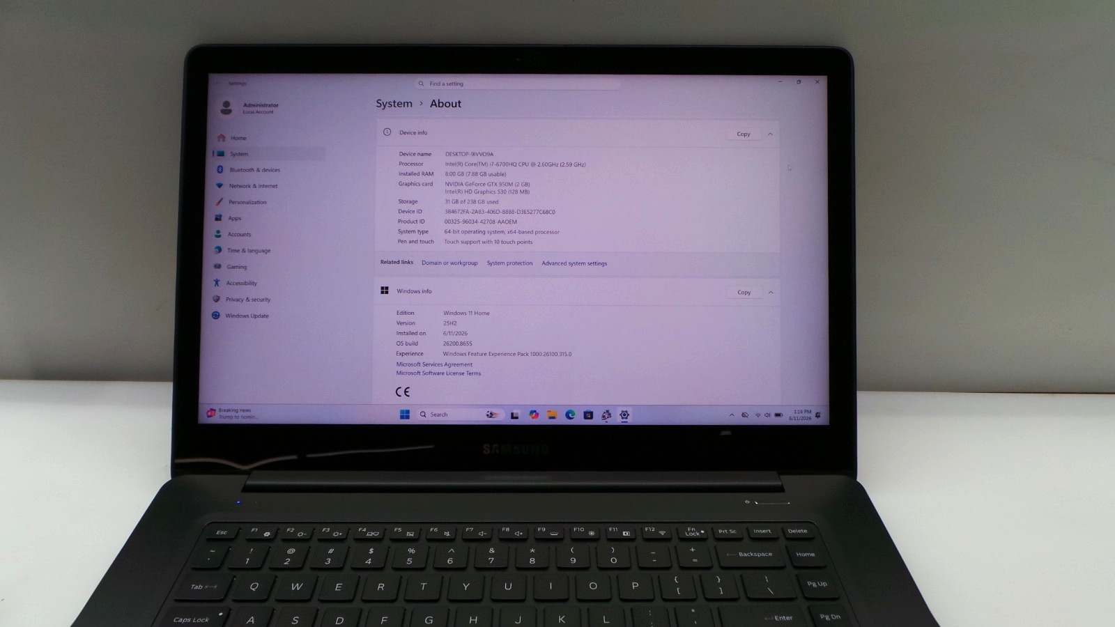 Samsung Notebook NP940Z5L | 15.6″ | i7-6700HQ | 8GB 256GB SSD | Touchscreen