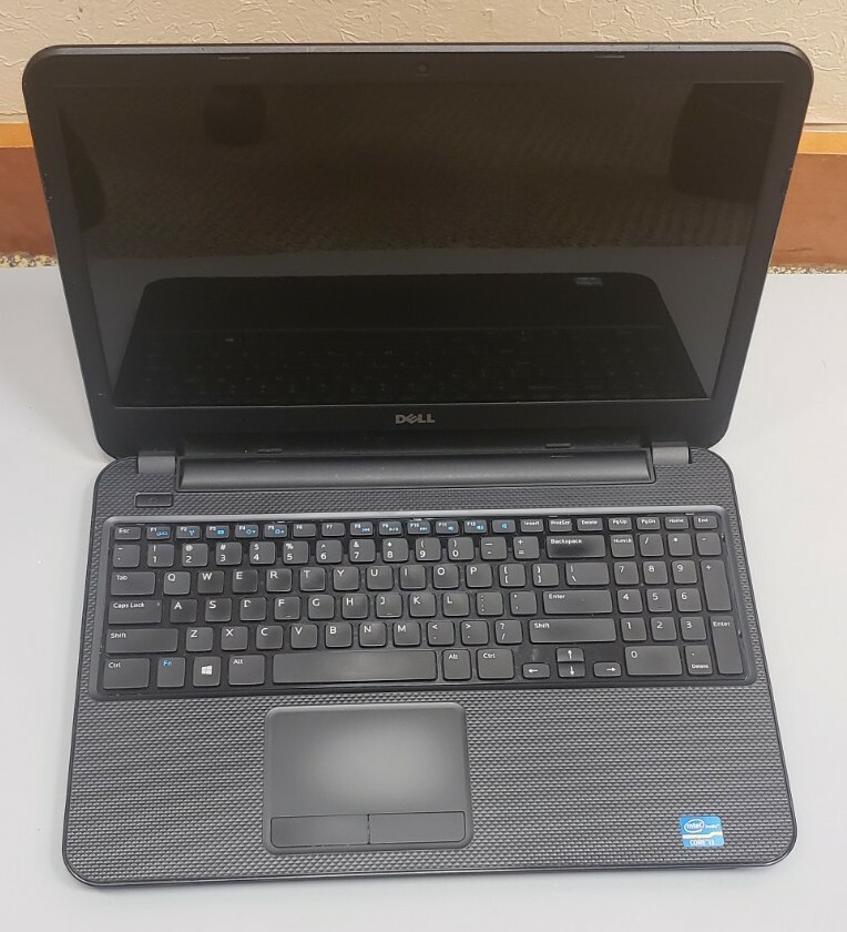 Lot of 2 DELL Inspiron 3521 /M5030 Intel Core i3/AMD 0GB RAM 0GB HDD For PARTS