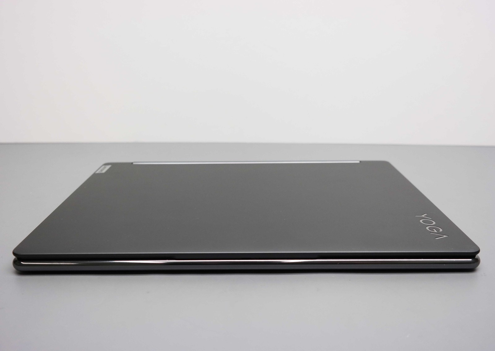 Lenovo Yoga 9i 2-in-1 14″ Core i7-1360P 16GB 1TB SSD