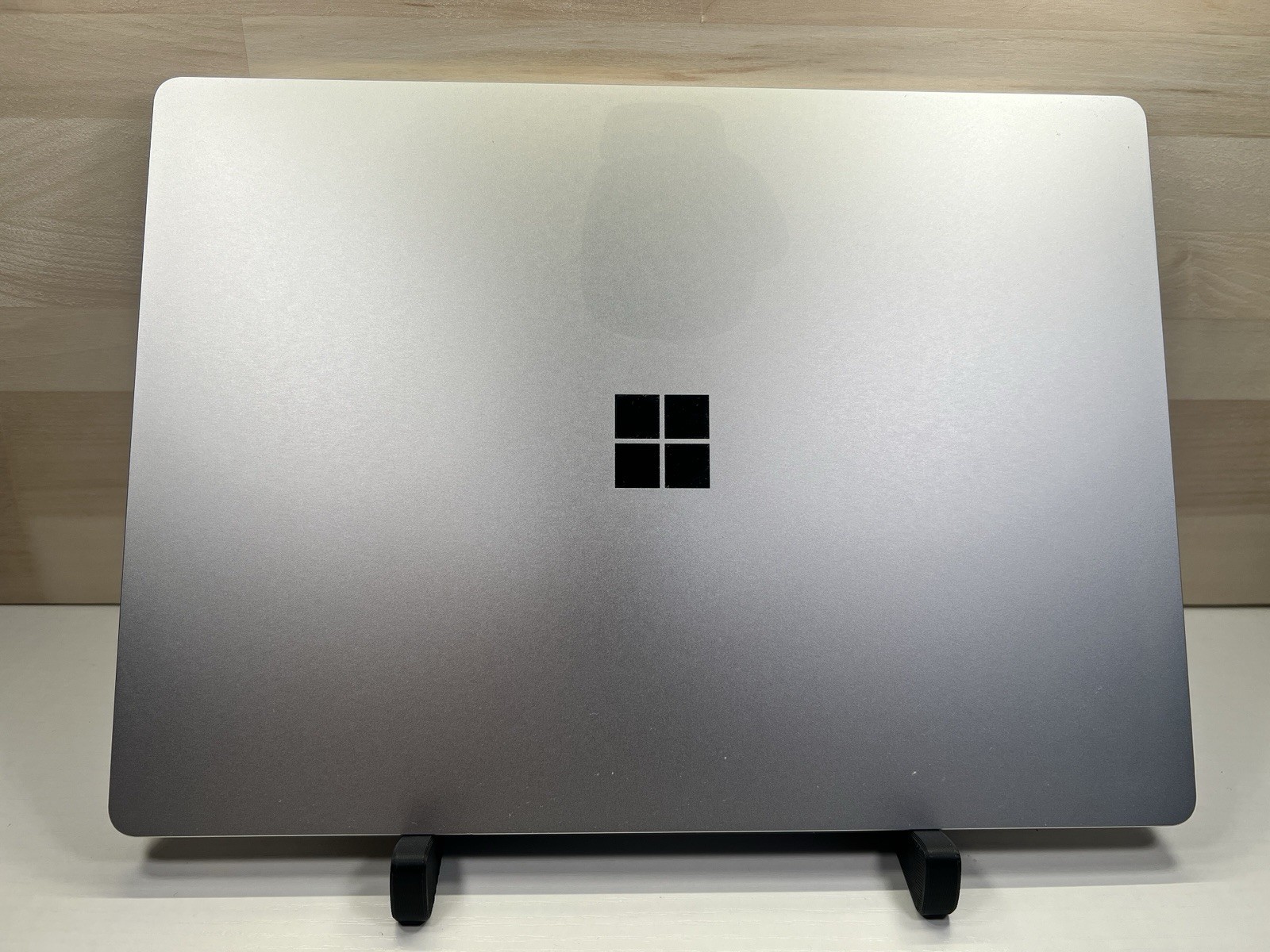 Microsoft Surface Laptop 4 13.5 2K TOUCH AMD Ryzen 5 4680U 8GB Ram 128GB SSD
