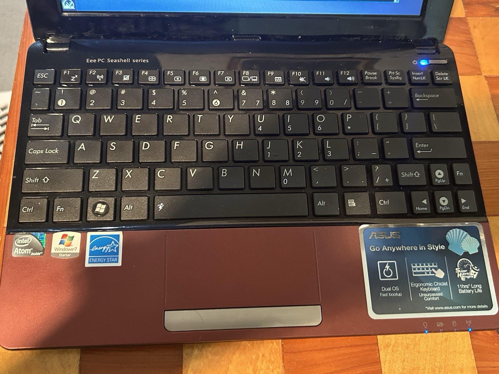 Asus eee pc 1015px- 2gb RAM- 480gb SSD- with Power Cord- Running MX Linux
