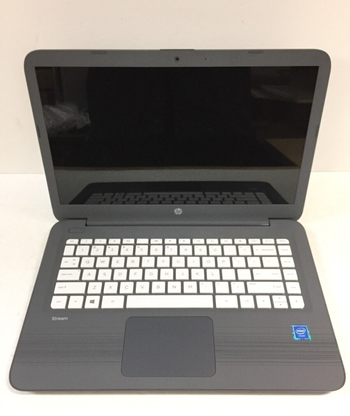Lot of 3 HP Stream 14-cb012wm 14-cb011wm 14″ Laptop/N3060/4GB/32GB *Bad Battery*