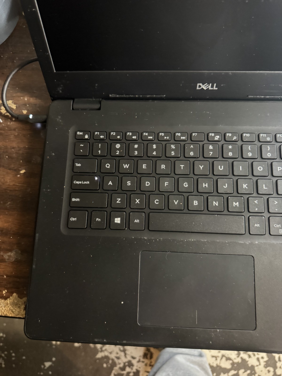 DELL LATITUDE Intel Core i3 7th Gen Laptop for Parts/Repair #5428
