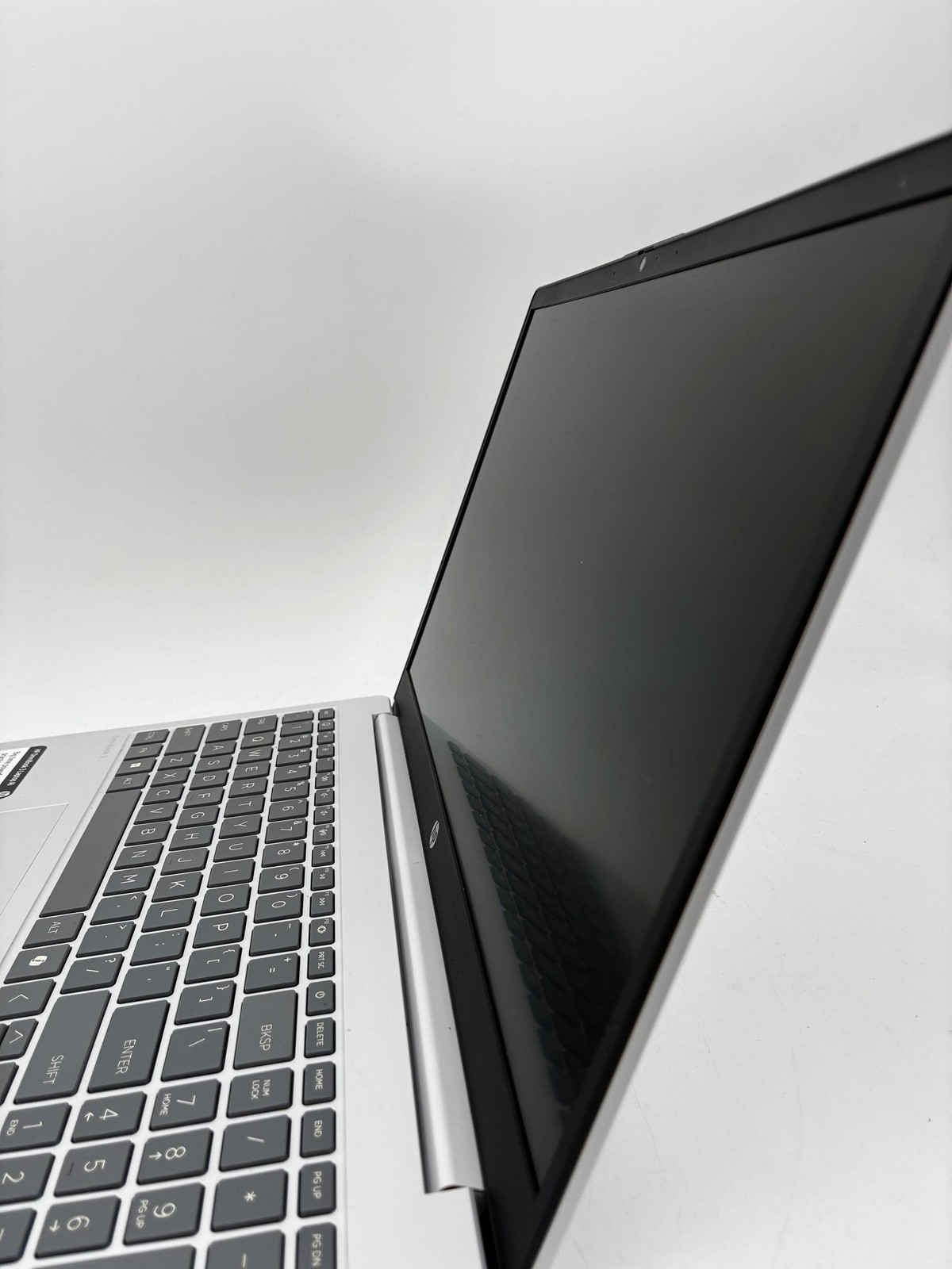 HP OmniBook 3 16-inch Laptop AMD Ryzen AI 5 16GB RAM 512GB Black Charger Include