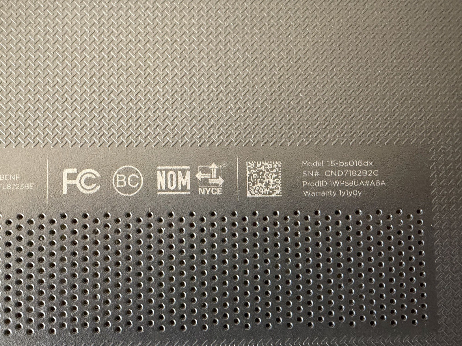 HP 15-bs016dx 15 Intel Core i5 7th Gen. Laptop Read Description