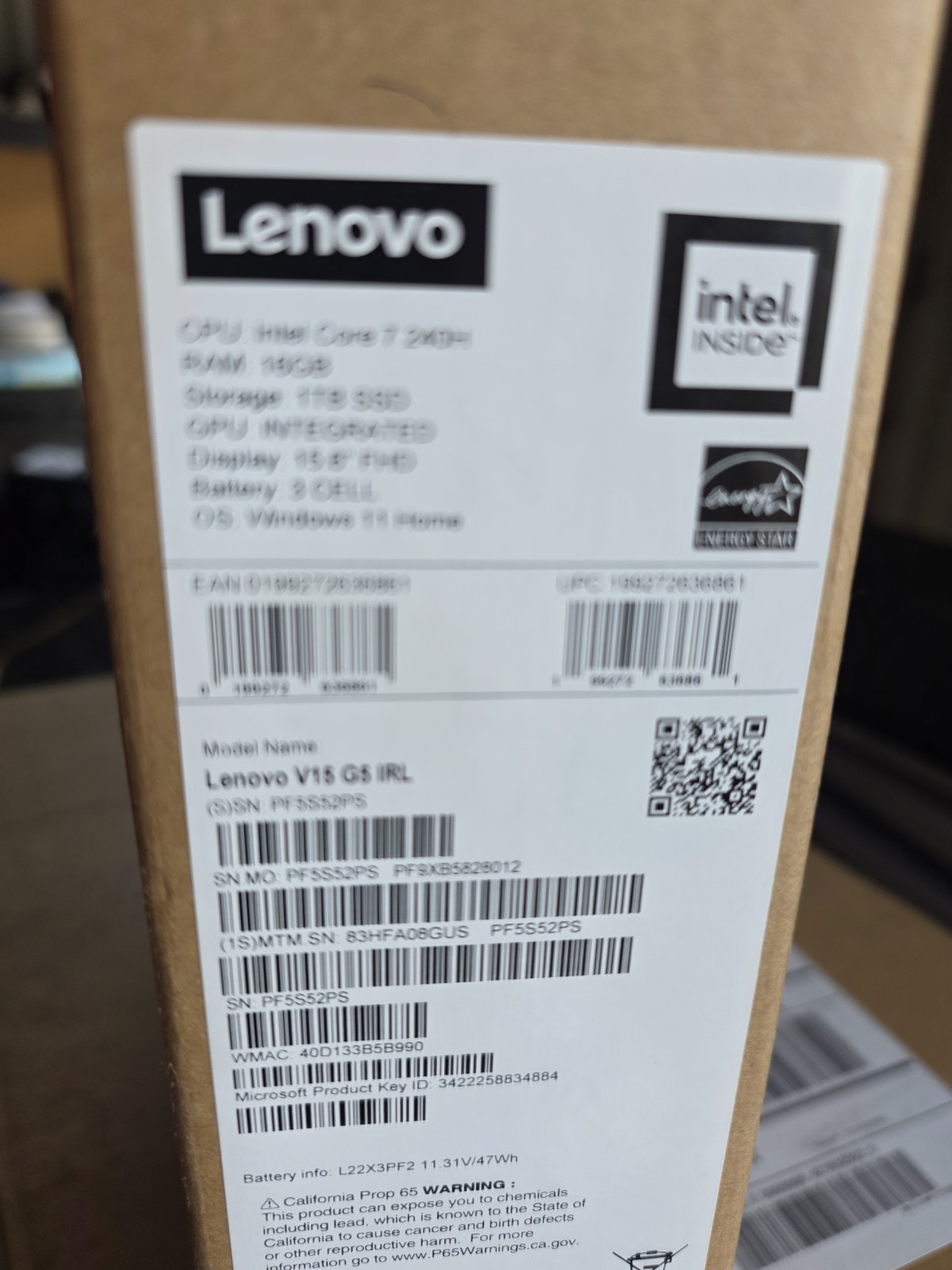 Lenovo V15 G5 Irl Core 7 240h 16gb 1tb Adapter Box