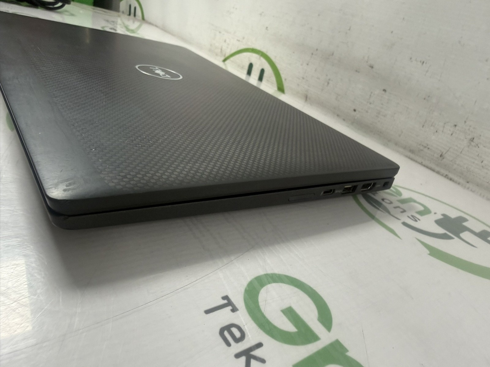 Dell Latitude 7430 14″ i5-1245U 2.5GHz 16GB DDR4 256GB NVMe W11 Pro Laptop