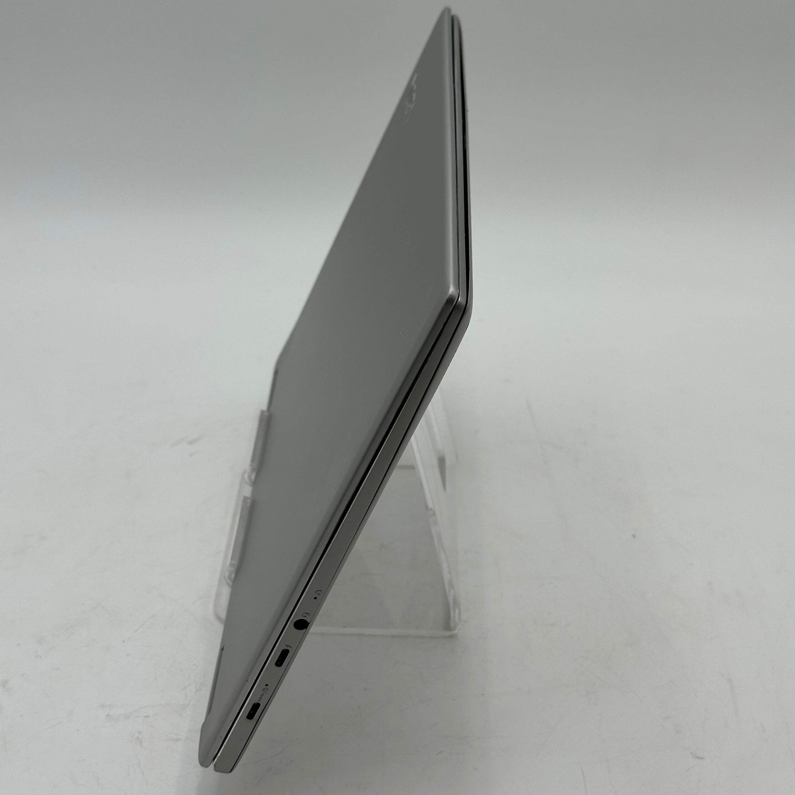 Lenovo Yoga 720-13IKB 13.3″ Touchscreen Laptop i5-7200U 8GB RAM For Parts/Repair