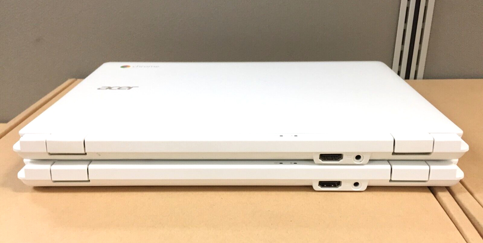 Lot of 2 Acer Chromebook CB3 11.6″/Intel N2840/2GB/16GB eMMC/White *Bad Battery*