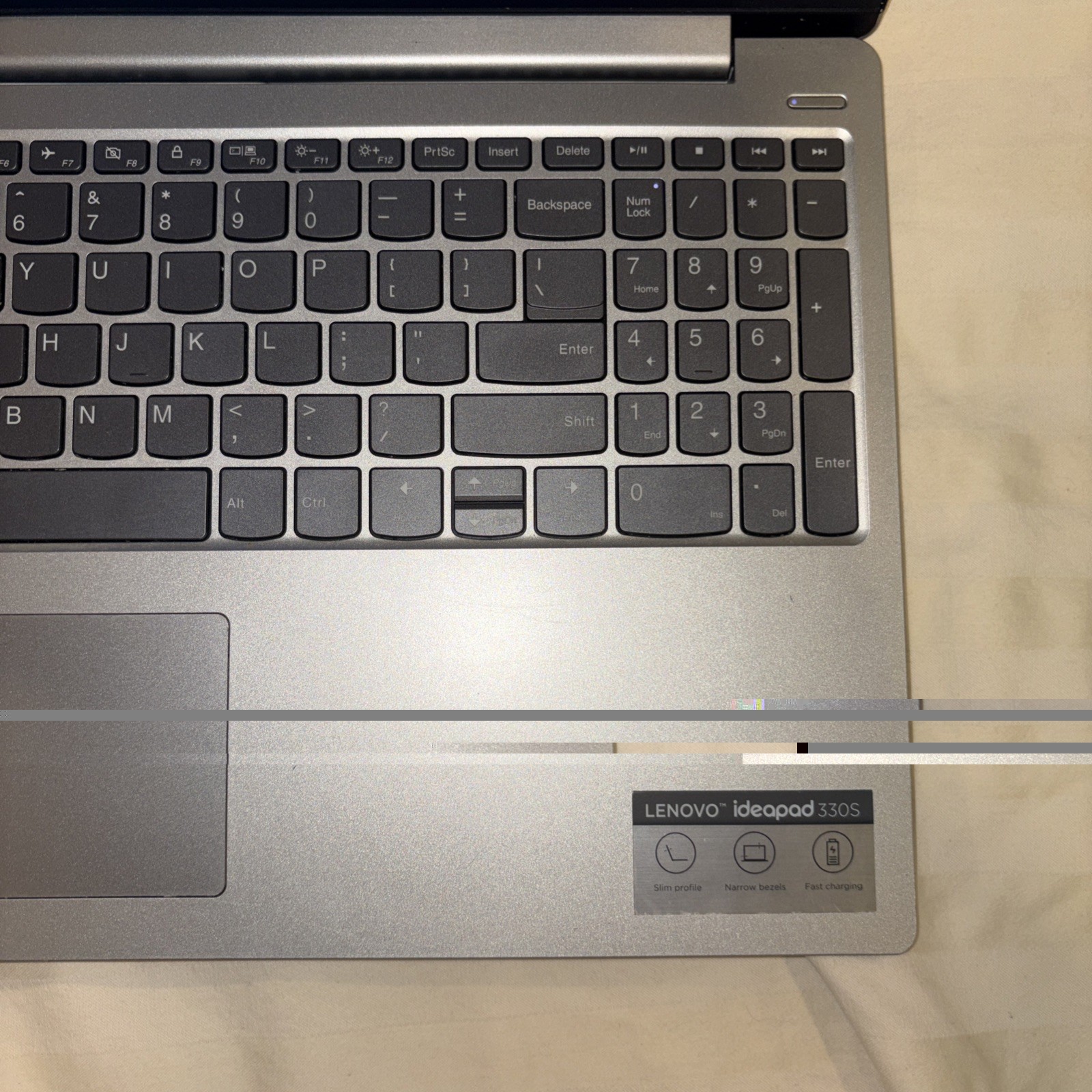 Lenovo Ideapad 330S 81F5 15.6″ FHD Intel i5-8250U 1.60GHz 8GB RAM 120GB HDD W11H