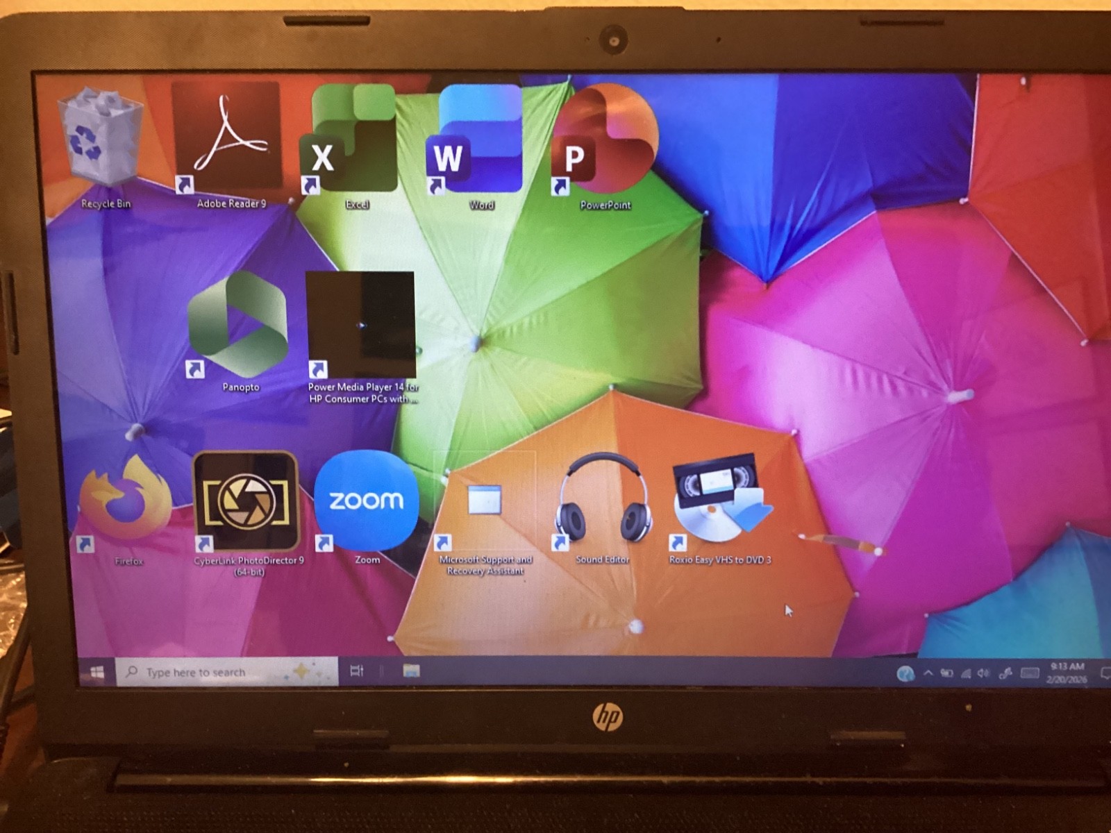 HP 15-DB0011DX 15.6″ Laptop Windows 10 Home AMD A6-9225 4GB Memory 1TB Working