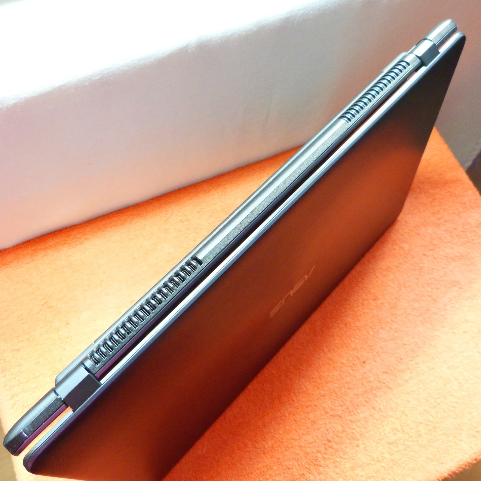 Asus F705 VivoBook 17 inch | 512GB SSD Windows 11 | 8GB RAM NEW USB-C HDMI QUAD