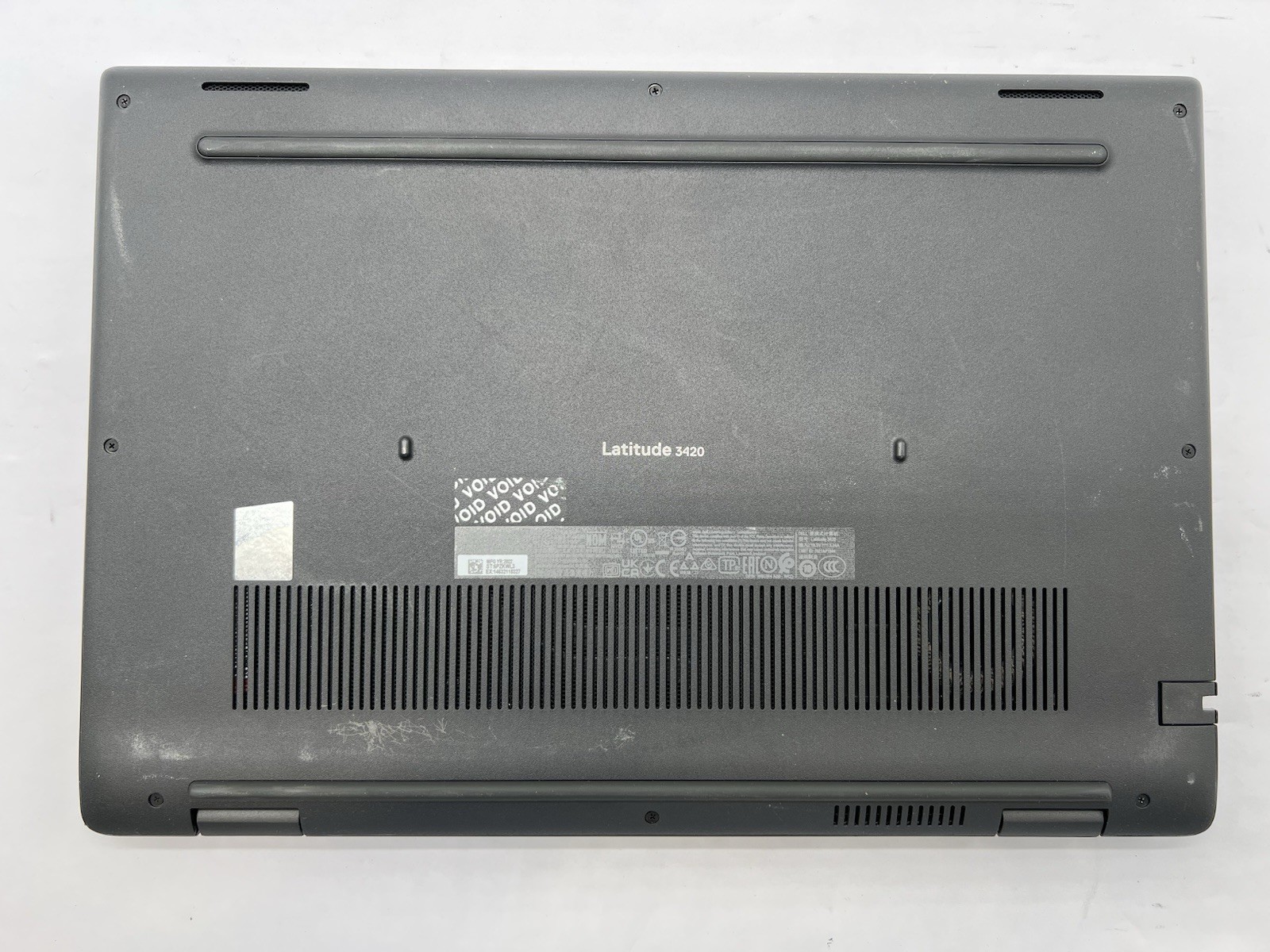 Dell Latitude 3420, i5-1135G7, @ 2.40GHz, 16GB RAM, 256GB NVMe-No OS/Adapter