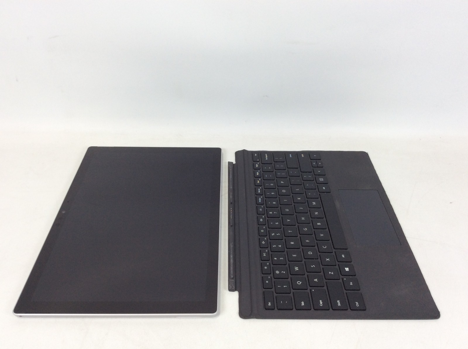 Microsoft Surface Pro 1796 i7-8650U 1.9GHz 8GB RAM 256GB Charger Keyboard
