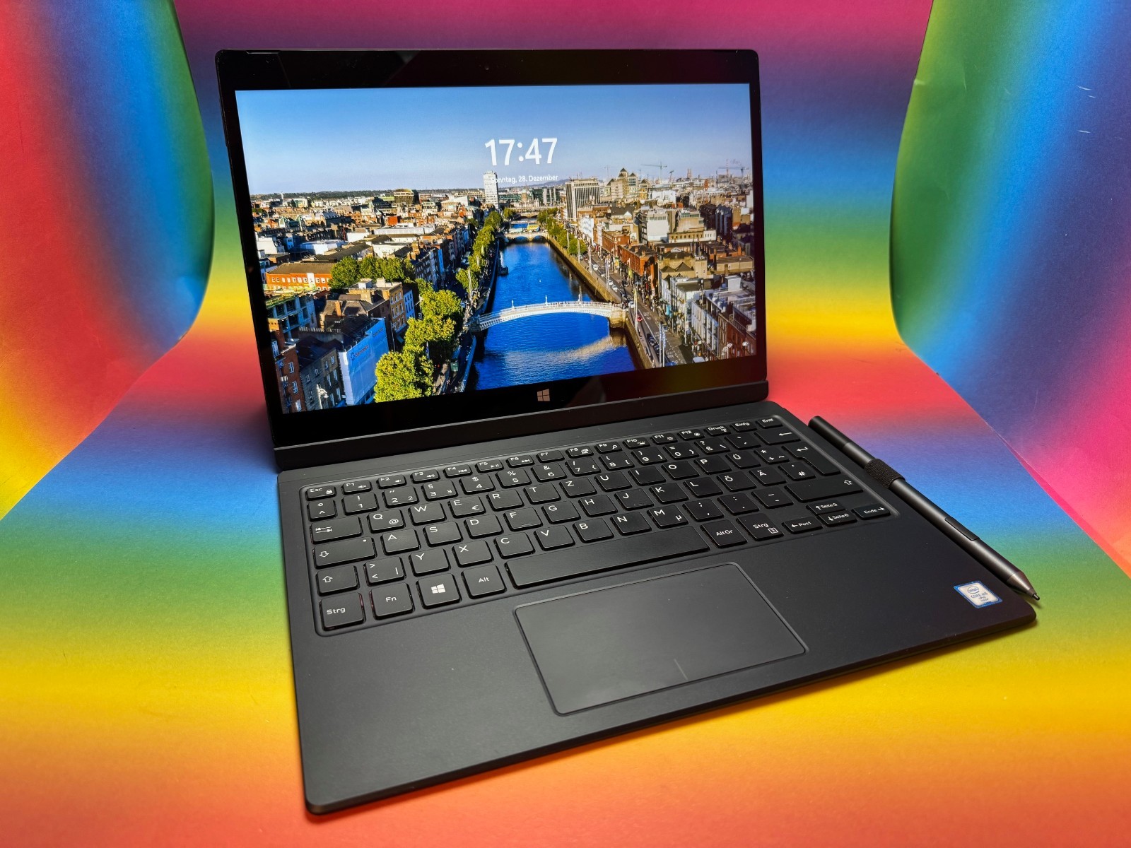 Dell Latitude 7275 Tablet Laptop 12.5m5-6Y57 8GB 256GB DE WIN 11 Pro LTE