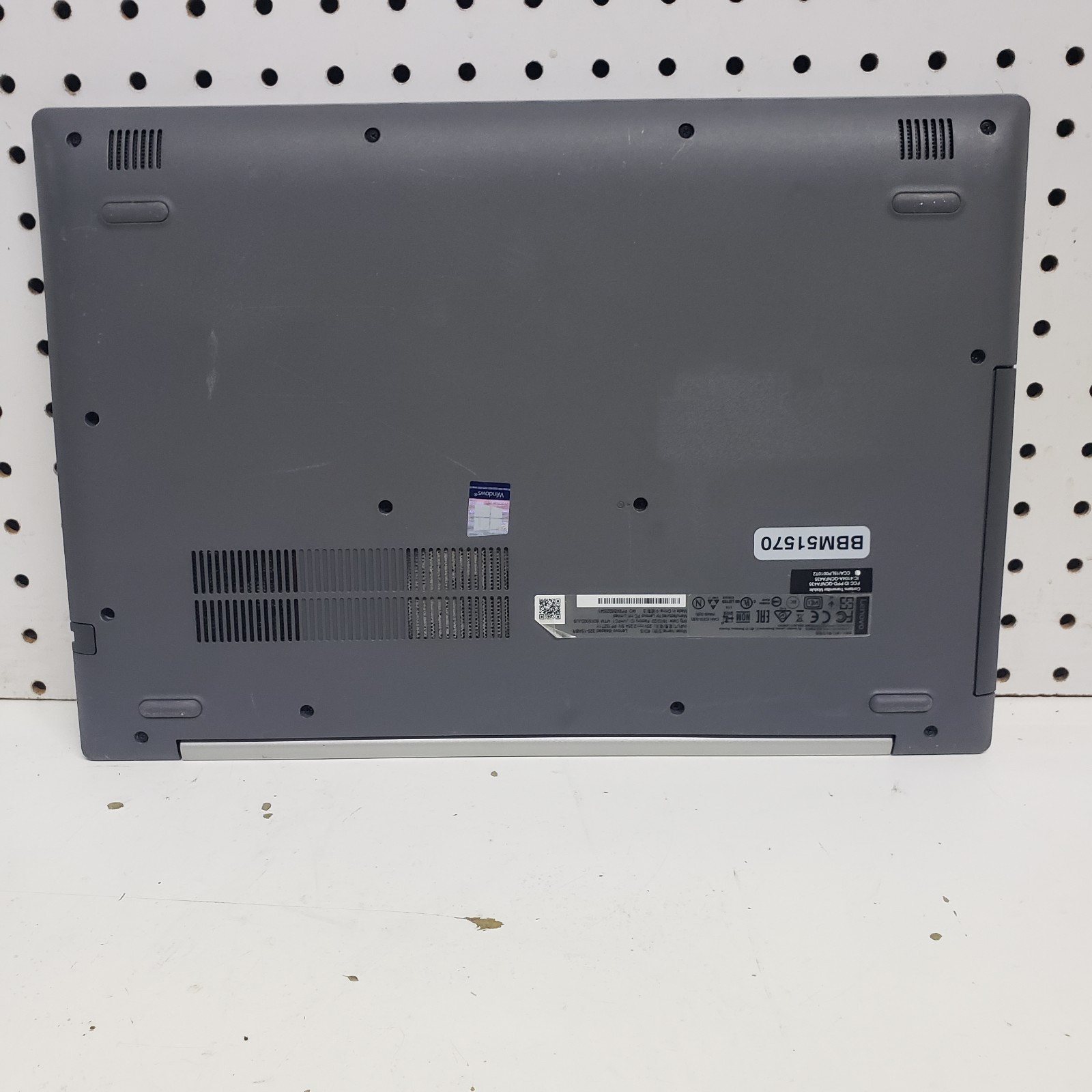 LENOVO IDEAPAD 80XS AMD A12-9720P 2.70GHz 8GB RAM 256GB SSD Win 10 Pro