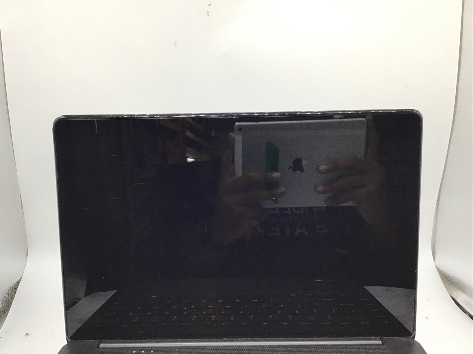 Gateway GWTN141-10BK 14.1″ Laptop i5-1135G7 NO RAM/SSD/OS BAD SCRN Parts/Repair